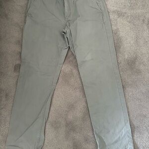 Bonobos Men's Khaki Slim Straight Chinos